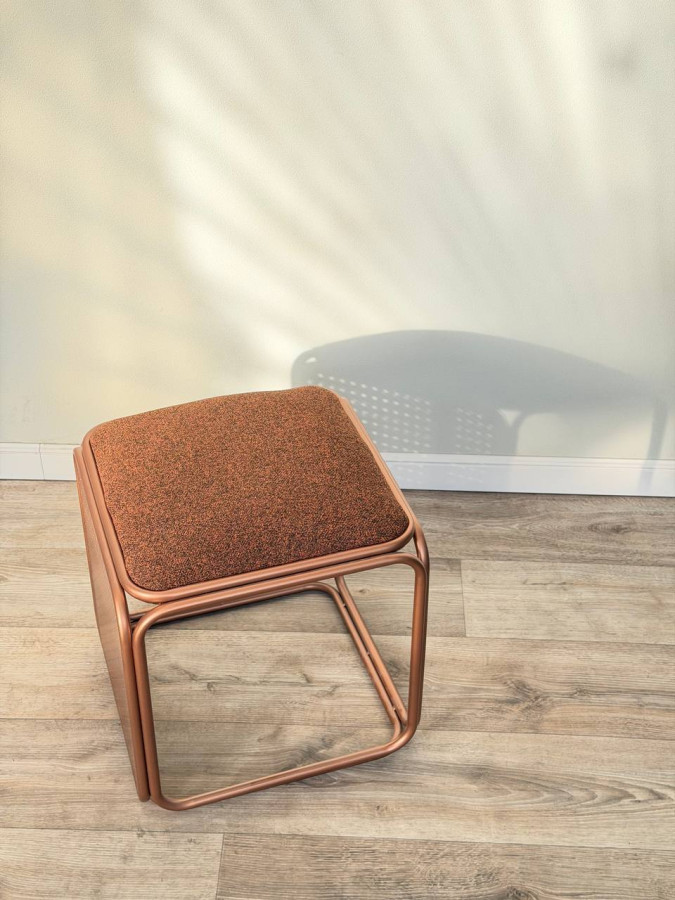 Пуф-столик Shifter