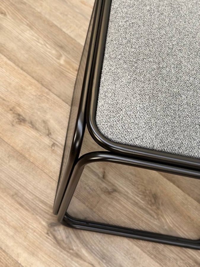 Пуф-столик Shifter