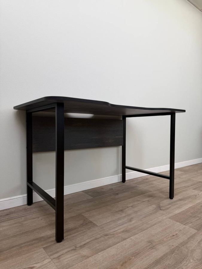 Стол компьютерный Atlas