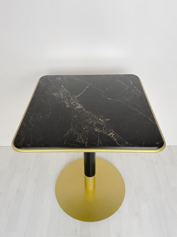 Столешница HPL на основе фанеры влагостойкая - толщина 19 мм (квадратная) Мрамор Матовый_7