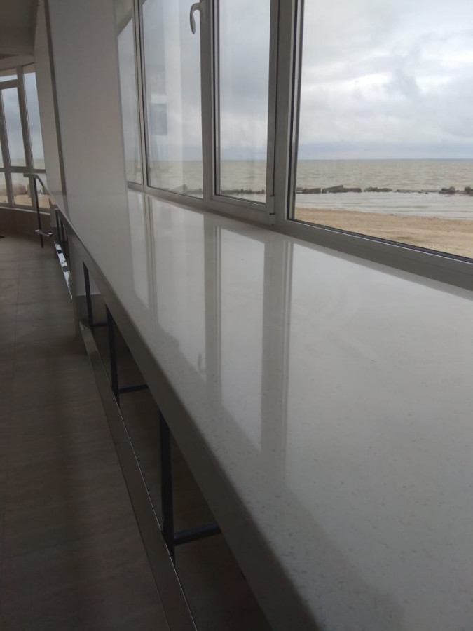 Подоконники