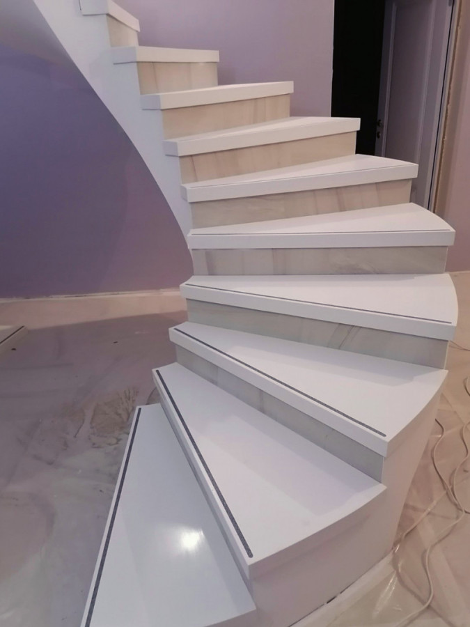 Каменные лестницы