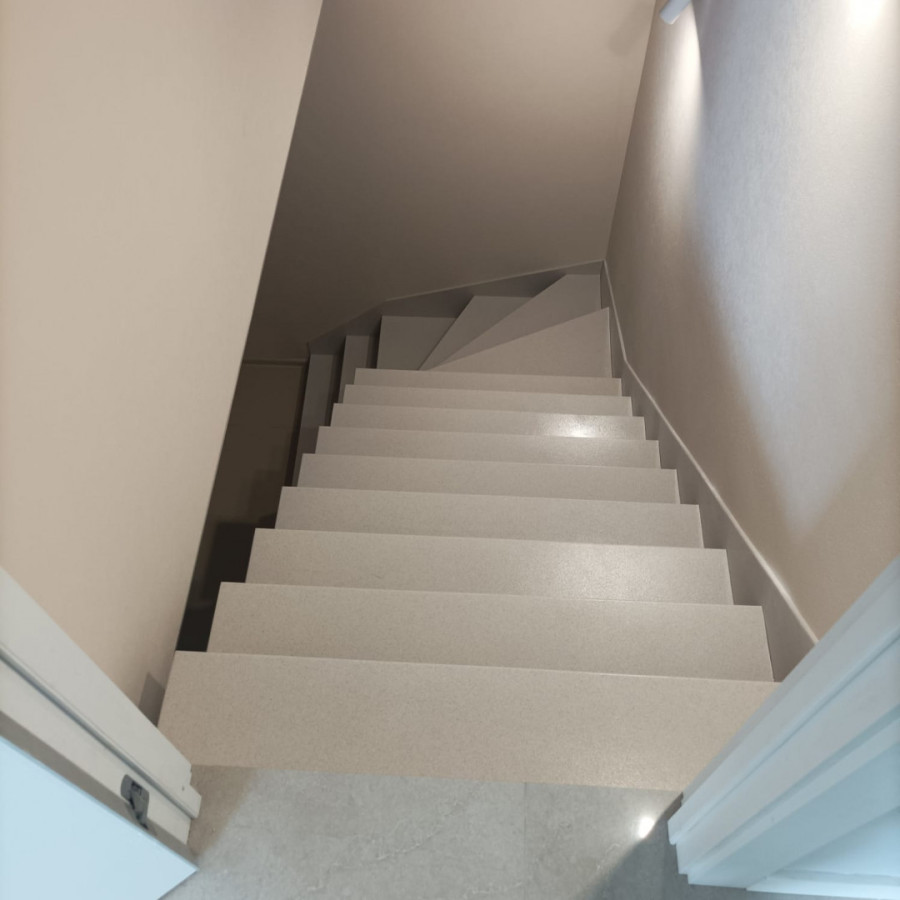 Каменные лестницы