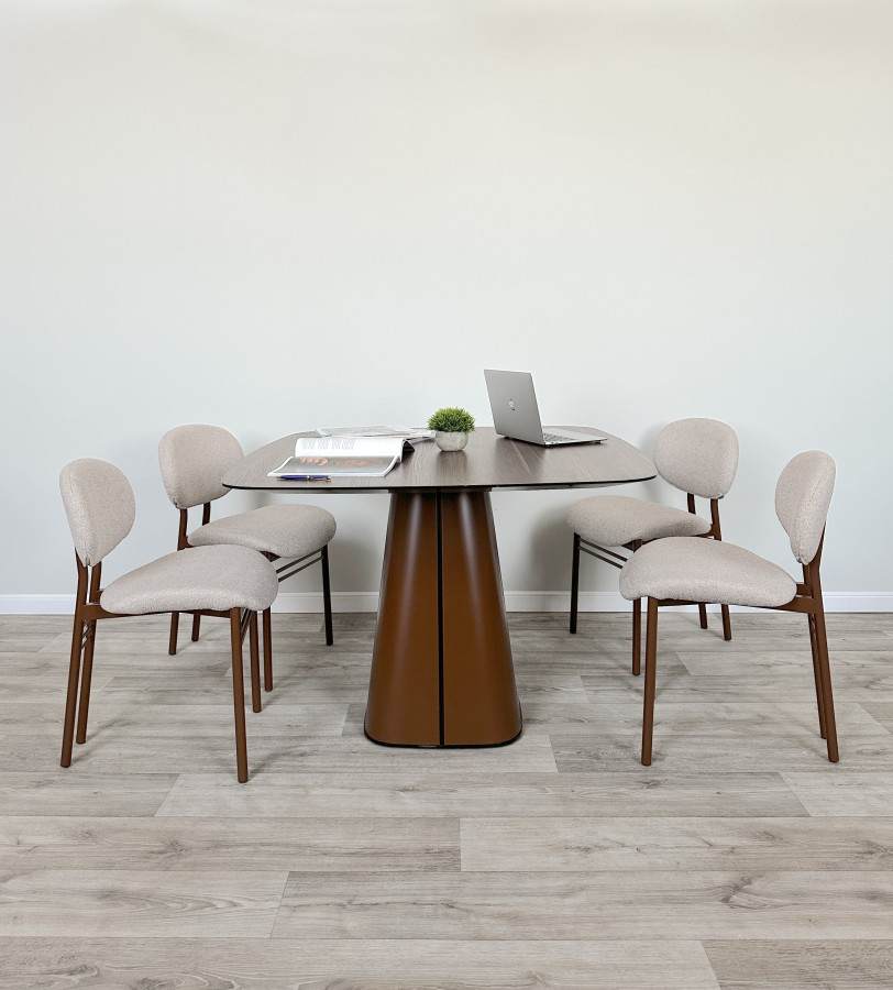 Стол Vezuviy + Стул Yoko +